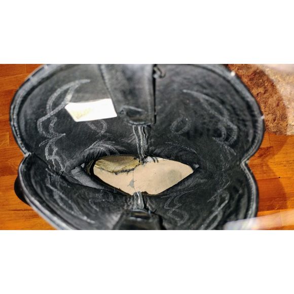 SOLD- Vintage Black Leather Cowboy Boots - Picture 12 of 15